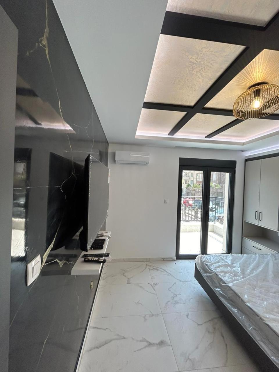 Merlin Prestige Apartments Budva Extérieur photo