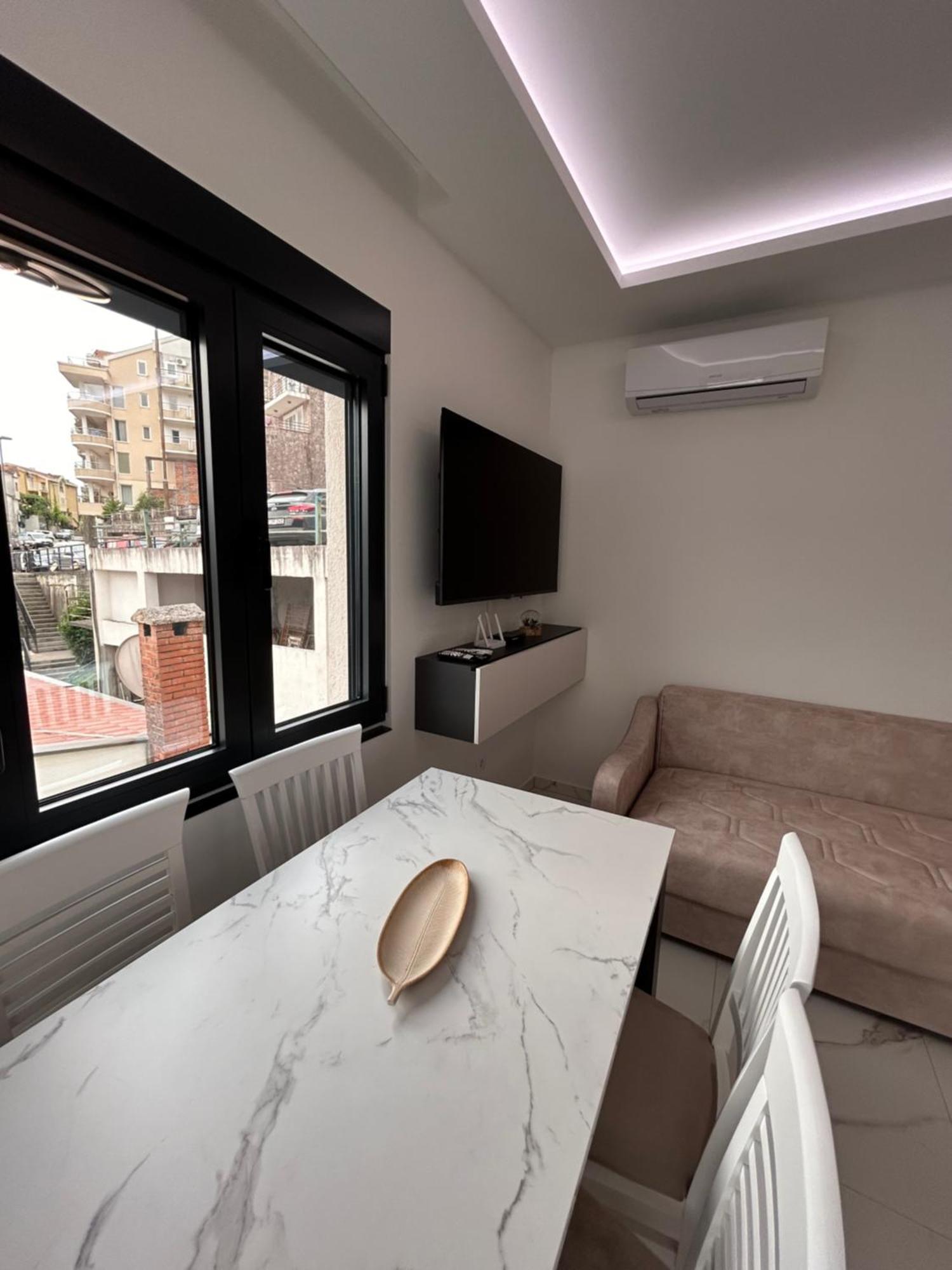 Merlin Prestige Apartments Budva Extérieur photo