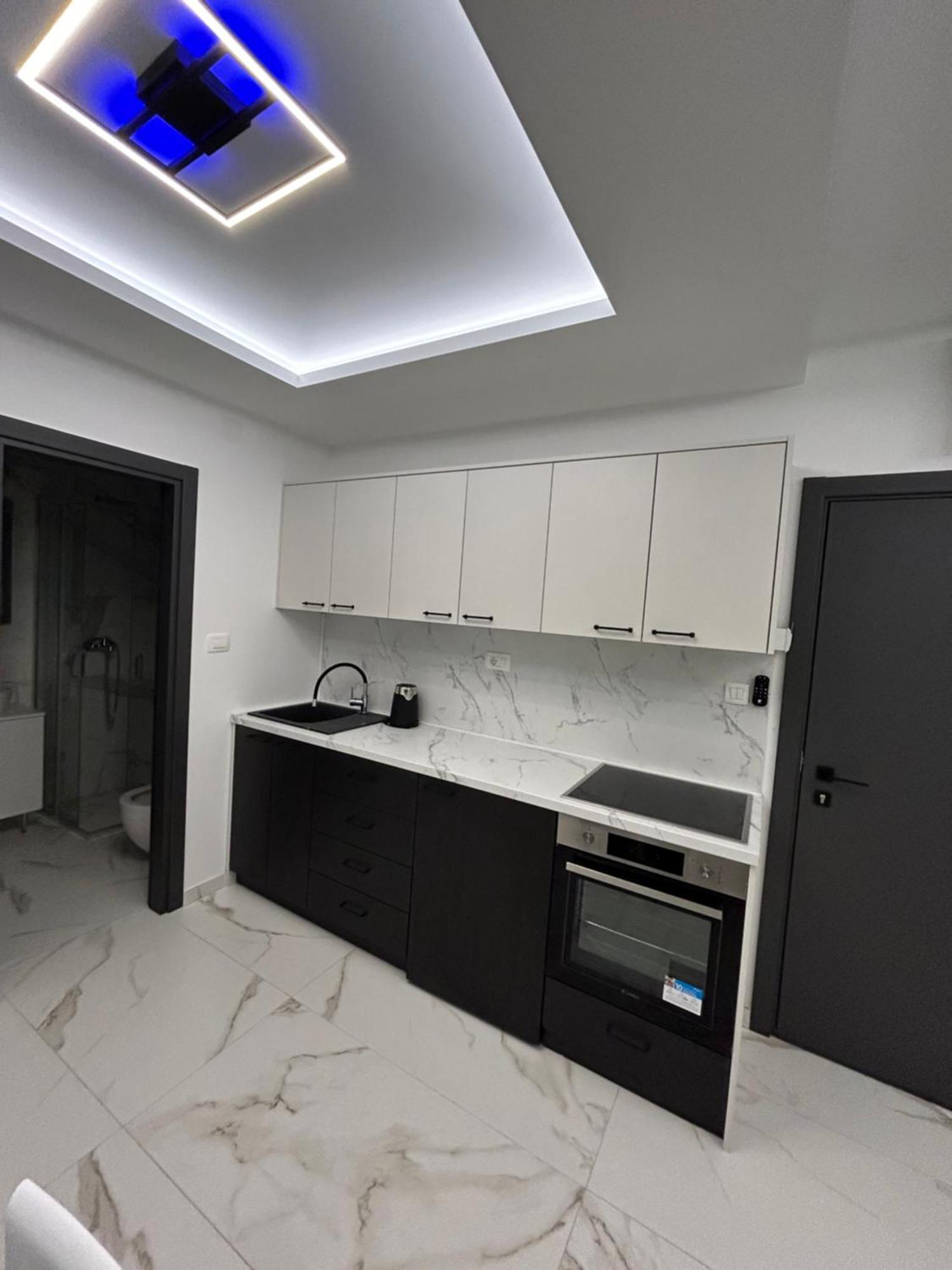Merlin Prestige Apartments Budva Extérieur photo