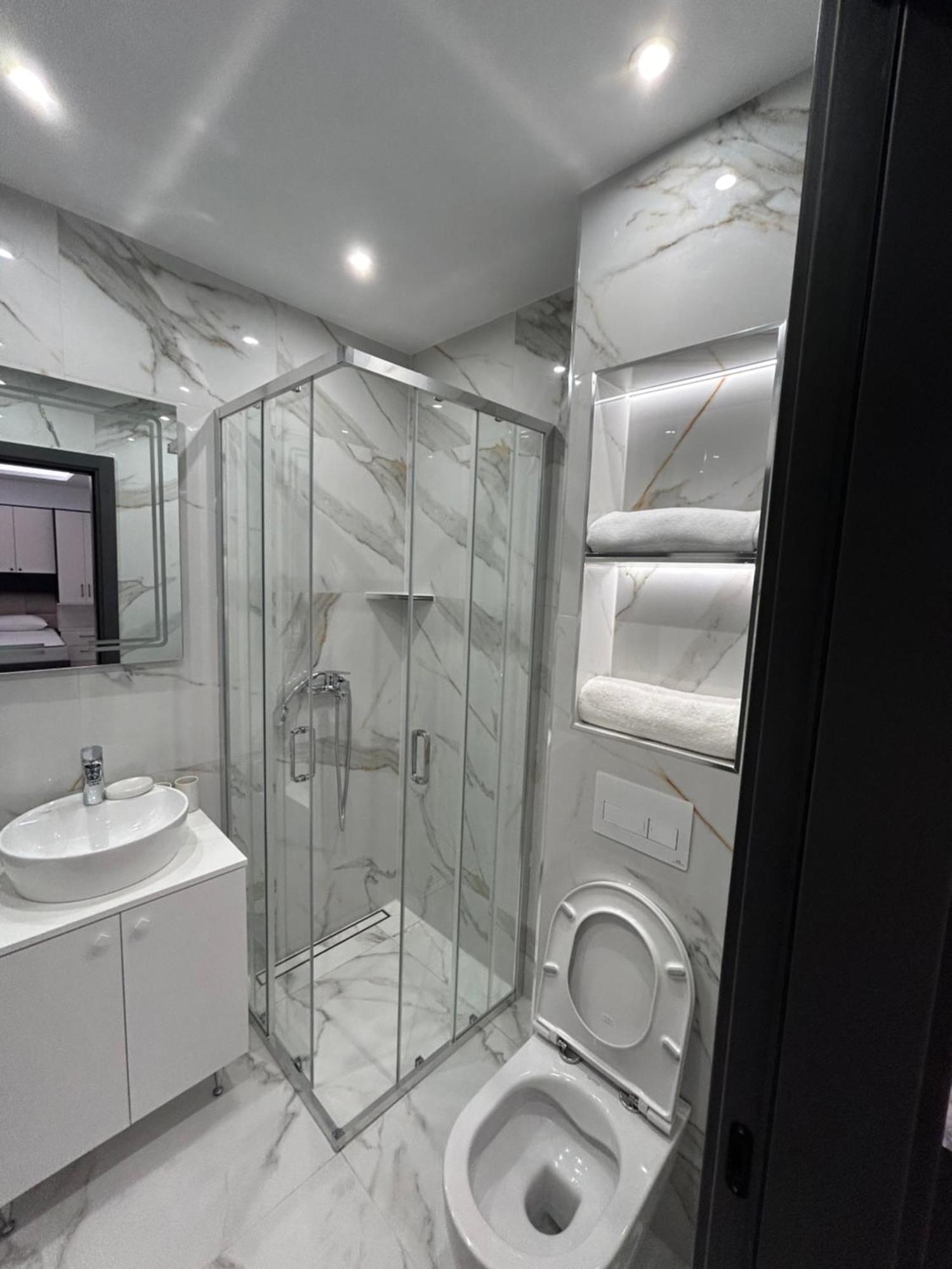 Merlin Prestige Apartments Budva Extérieur photo